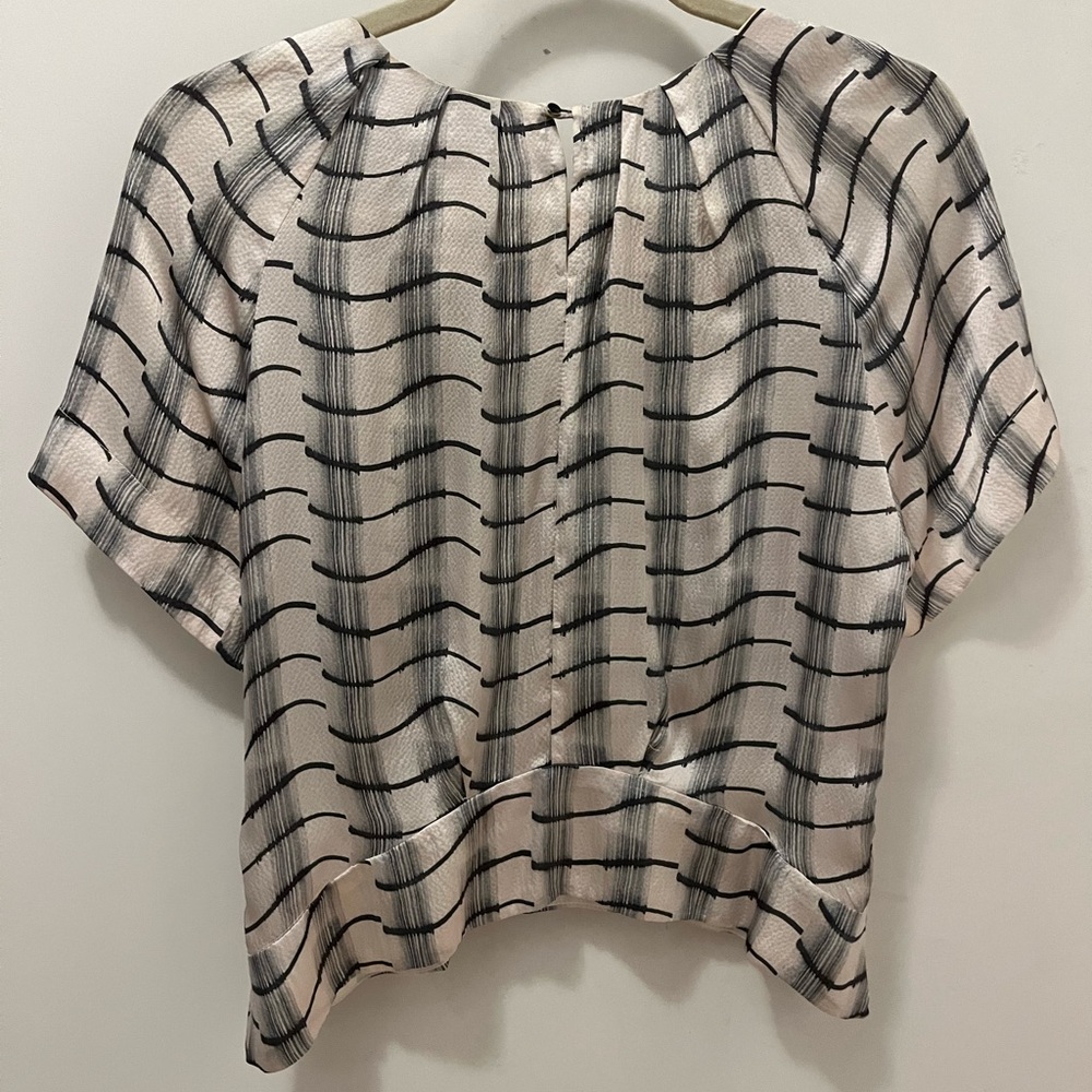 Anthro brand Cardinal silk top - size 4/S